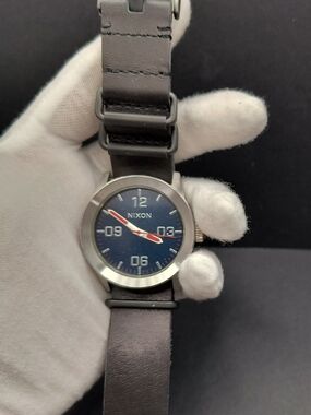Nixon The Private W/ Leather Strap - Unisex Watch
